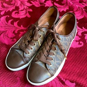 MK Michael Kors Logo Print Sneakers